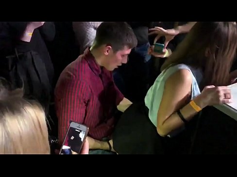 ❤️ Verus sexus in nightclub Russian. XVIII annos Russian puella in ano ac debent futui in nightclub at la.hdporn24.ru